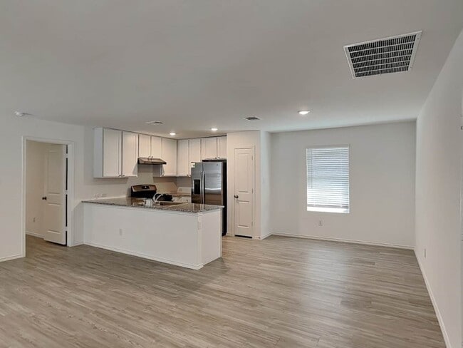 Building Photo - 4115 Southton Tarn