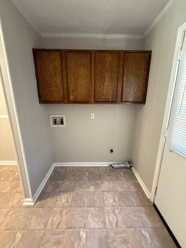 Foto del edificio - Cozy 2 Bed 1 Bath Duplex