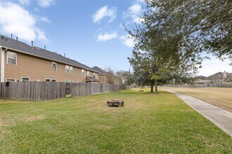 Building Photo - 12918 Iris Garden Ln