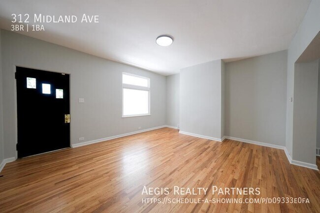 Building Photo - CARNEGIE, PA COMPLETELY RENOVATED, MUST SE...