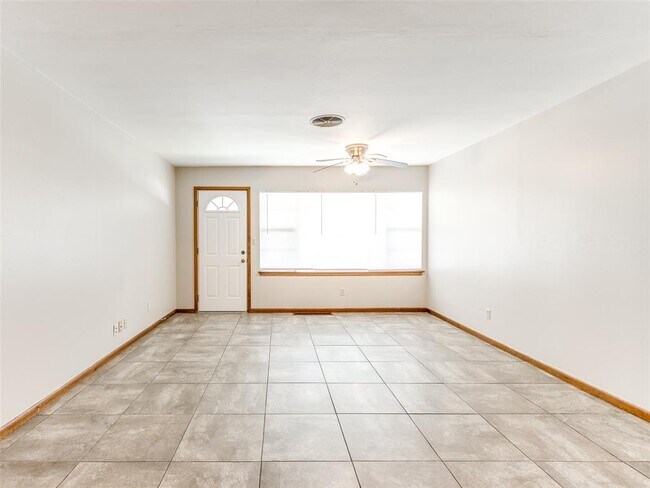 Foto del edificio - 1804 Melrose Dr