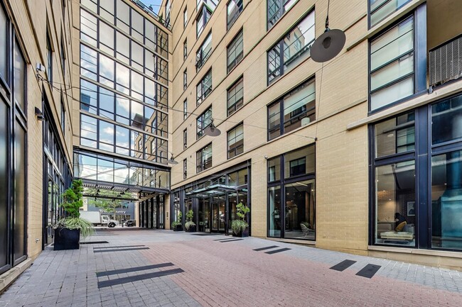 Foto del edificio - 2125 14th St NW
