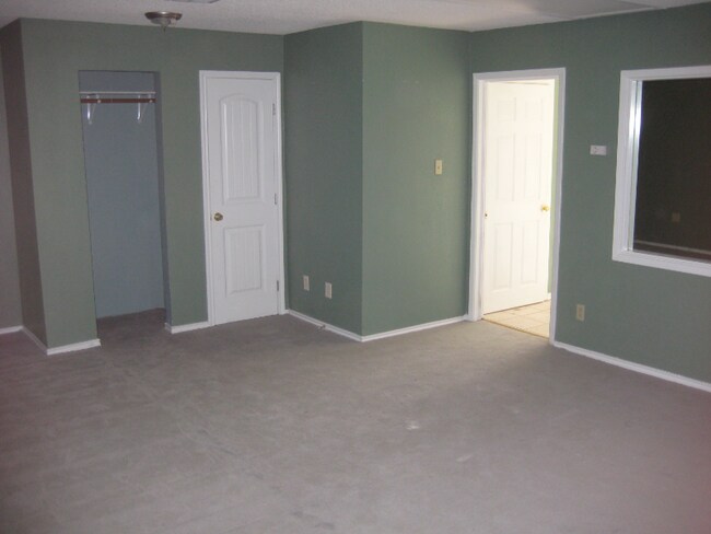 Foto del edificio - 1108 W 4th St