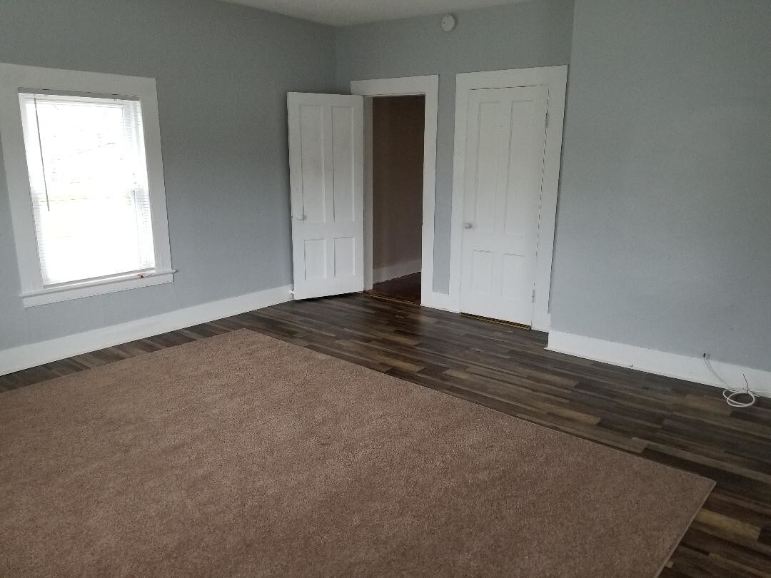 Master BR 14 X 15 - 34 N Main St