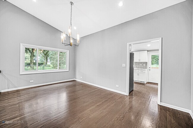 Foto del edificio - 1300 Laurel Ln
