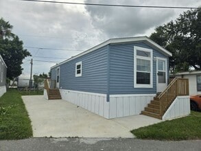 Building Photo - 3301 58th Ave N