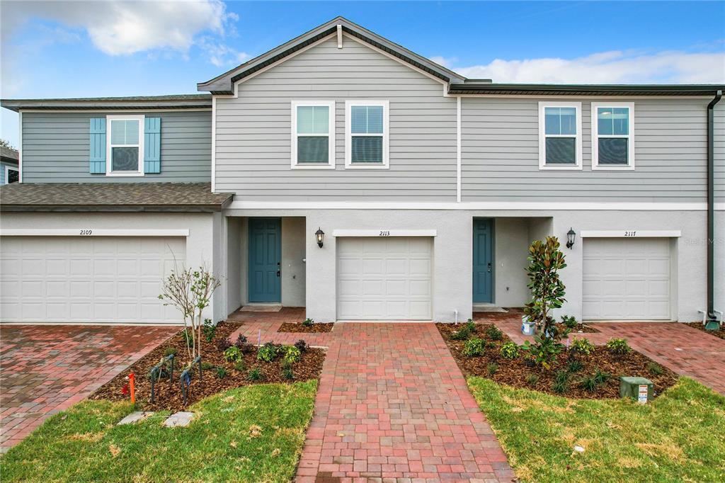 Foto principal - 2113 Crape Jasmine Ln