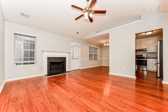 Foto del edificio - 434 Fairhaven Ct