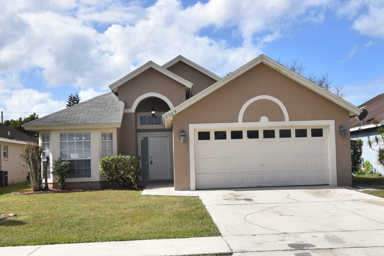 Primary Photo - 7309 Marseille Cir