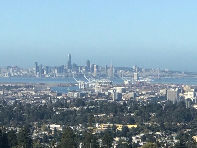 SF Bay view - 23 Kingwood Rd