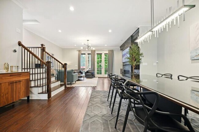 Foto del edificio - 805 Corduroy Ln