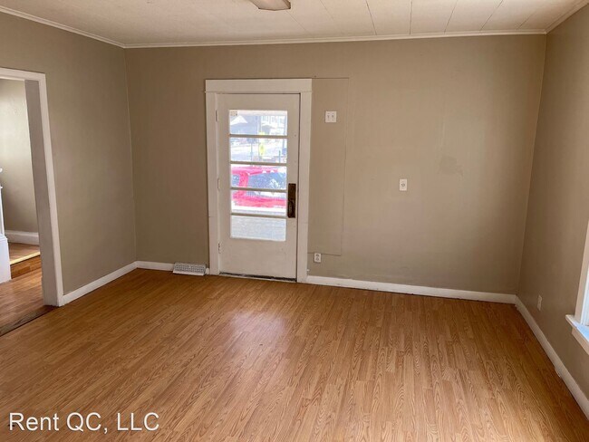 Foto del edificio - 3 br, 1 bath House - 2810 Brady Street
