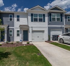 Building Photo - 211 Seymour Vlg Dr