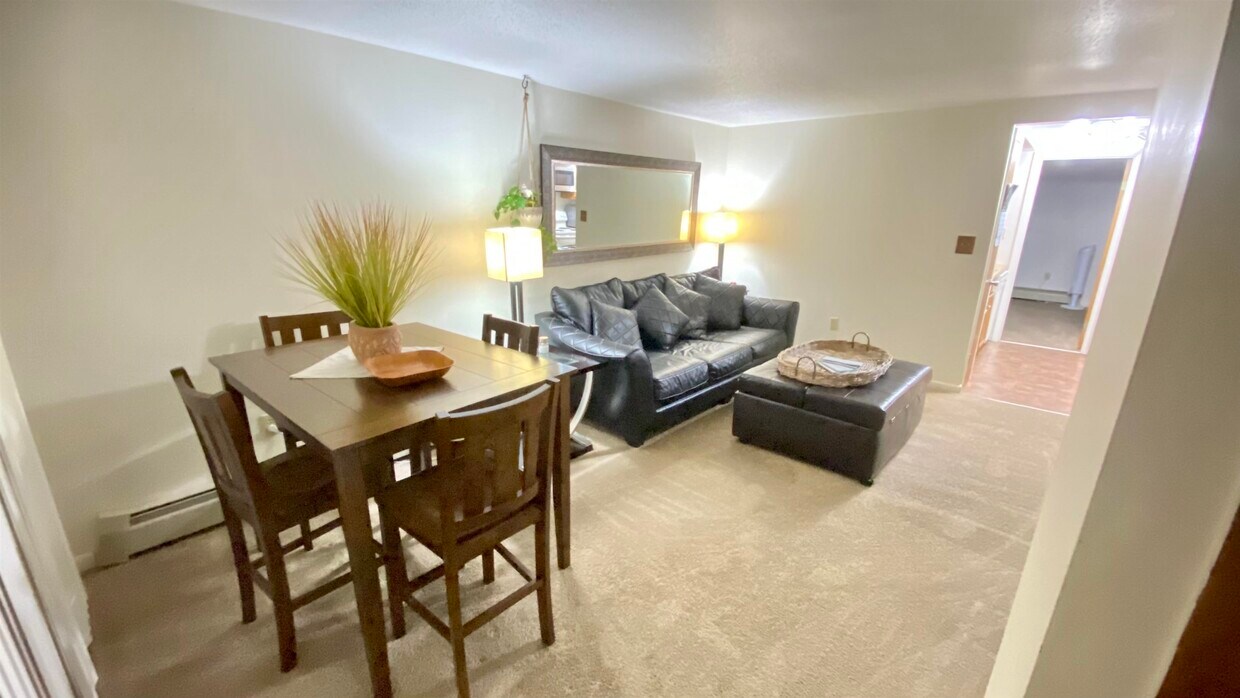 Foto principal - 902 Cocheco Ct