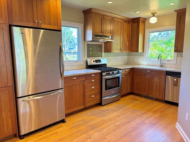 Building Photo - Spacious Montavilla Home on Corner Lot with Hardwoods, A/C, 1 Car Detached Garage, Finished Attic...