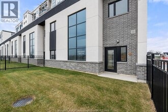 Building Photo - 4300 Laurier Pkwy