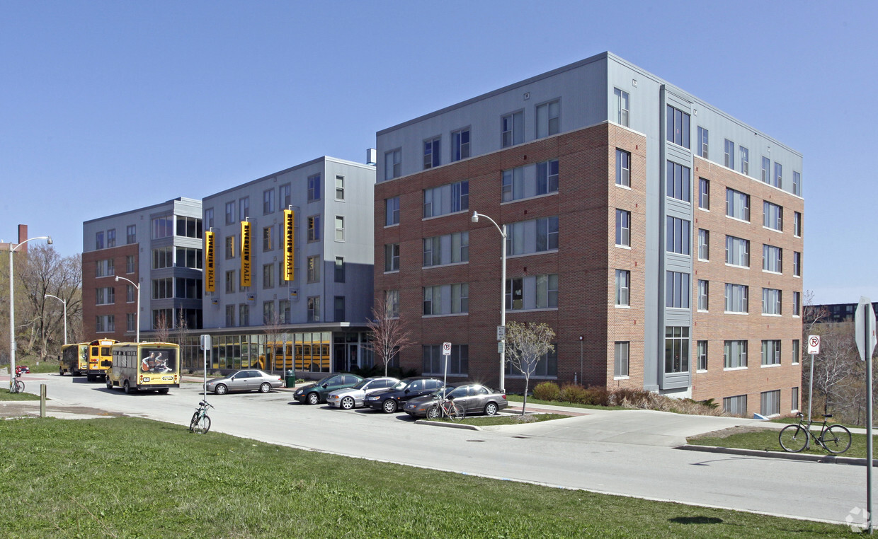 Foto principal - RiverView Residence Hall