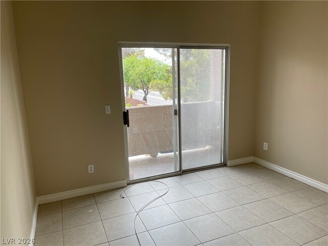 Foto del edificio - 5125 W Reno Ave