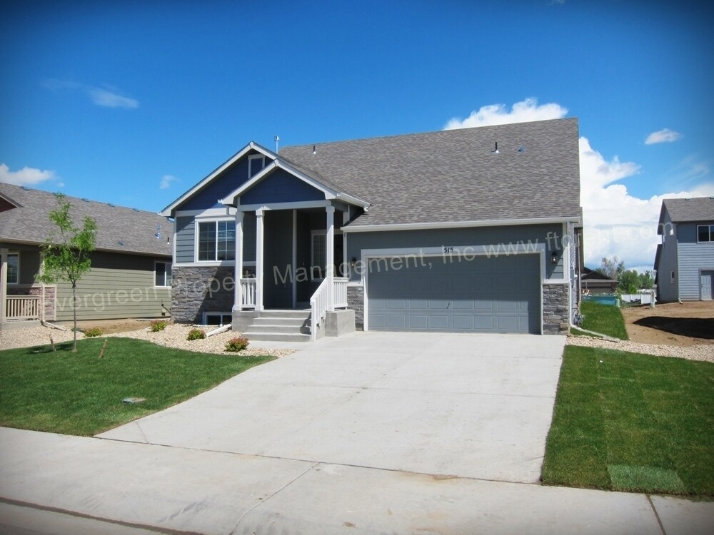 Primary Photo - Amazing 3 Bedroom, 3 Bath Home in Greeley