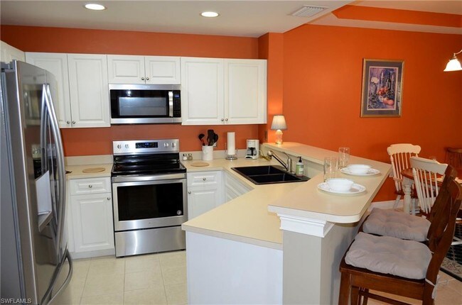 Building Photo - 3947 Del Sol Ln