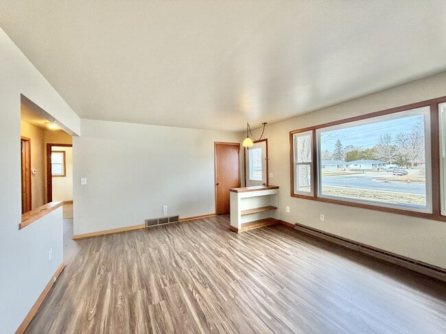 Building Photo - 3324 Ruger Ave