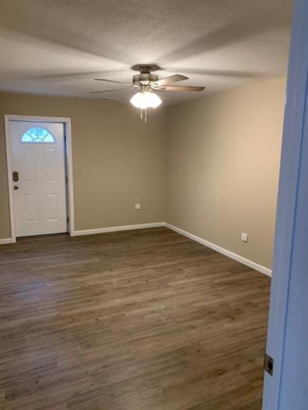 Building Photo - 328 Mulberry Ave