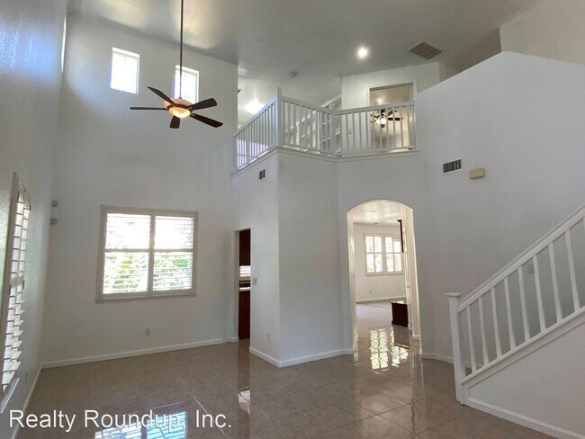 Building Photo - 3 br, 2.5 bath House - 3702 Bridlewood Cir