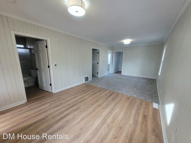 Building Photo - 2 br, 1 bath House - 5716 Ovid Ave