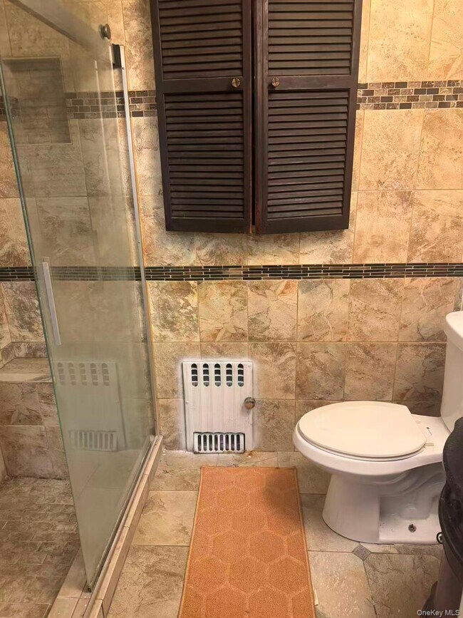 Foto del edificio - 363 Clarendon Rd