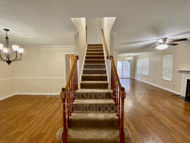 Foto del edificio - 9205 Cobblestone Hill Dr
