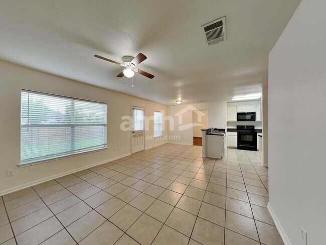 Foto del edificio - 537 Misty Mountain Dr