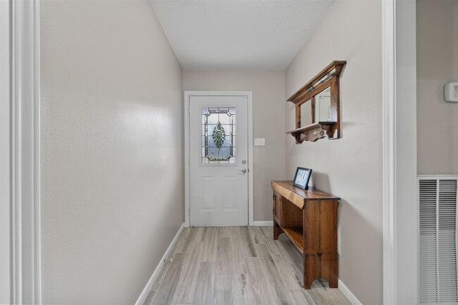 Foto del edificio - 18823 Cypress Church Rd