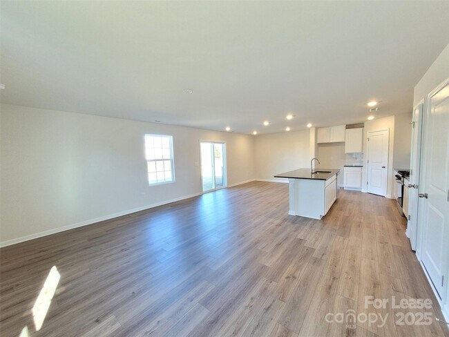 Foto del edificio - 124 Rock Ave