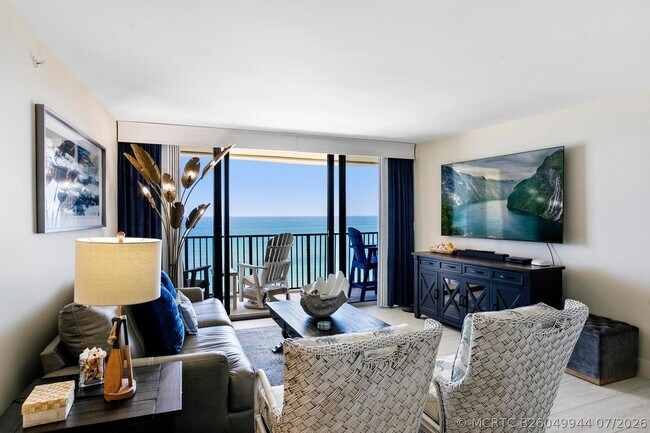Foto del edificio - 200 Ocean Trail Way