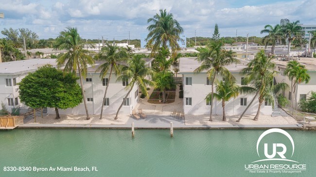 Foto del edificio - Tatum Waterway Apartments