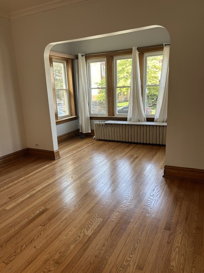 Building Photo - 2237 Elmwood Ave