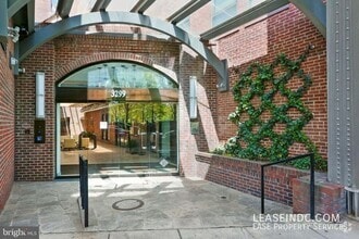 Building Photo - 3299 Water St NW