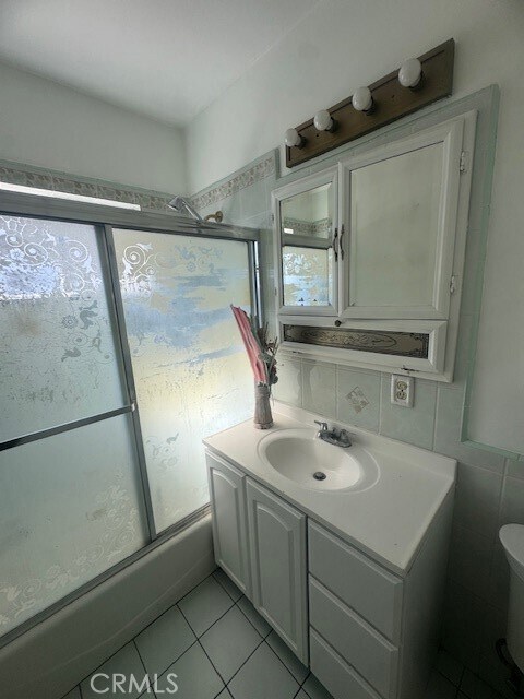 Foto del edificio - 3248 W 112th St