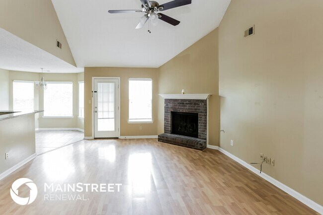 Building Photo - 7094 Showboat Ln