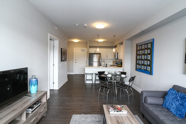 Building Photo - Greenbrier Place Apartments