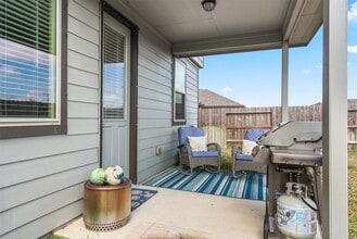 Building Photo - 2108 Sweet Bay Dr