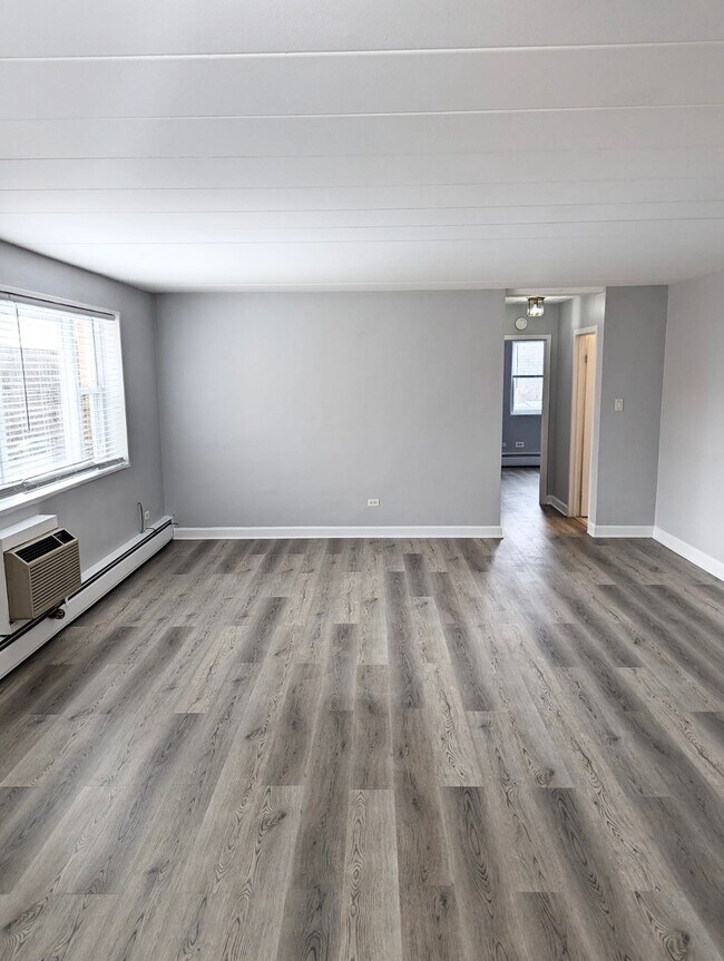 Foto del edificio - 6161 N Hoyne Ave