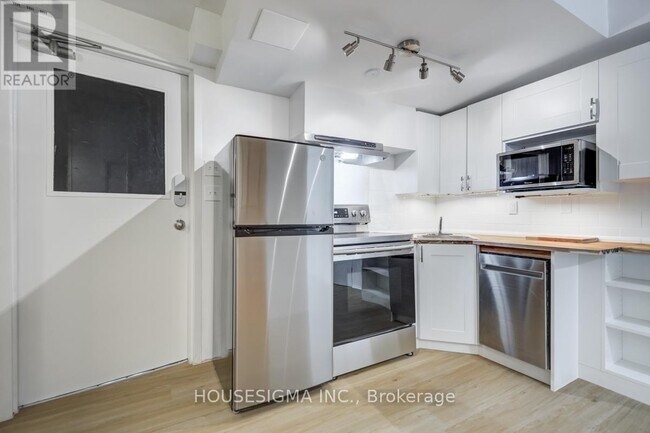 Photo du bâtiment - 661-661 Huron St