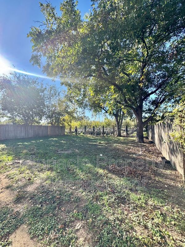 Foto del edificio - 1133 Tres Rios Dr