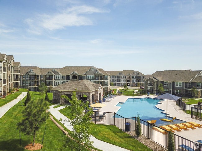 Aerial - Cottages at Crestview