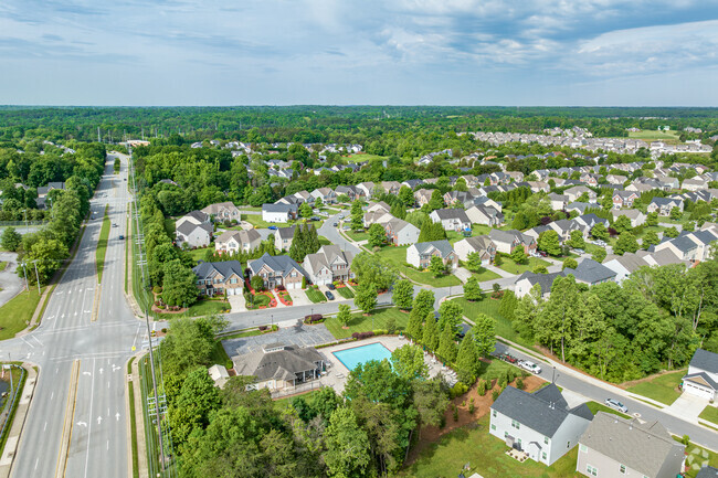 Foto aérea - Walnut Creek Townhomes