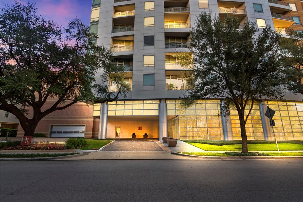 2207 Bancroft Ln Unit 405, Houston, TX 77027 Condo for Rent in