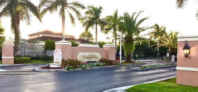 Foto del edificio - 2304 NE 37th Terrace