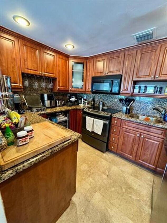 Photo - 2451 Brickell Ave cu-5P