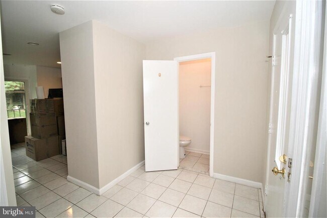 Foto del edificio - 13 Great Pines Ct
